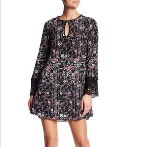 BCBGeneration NWT Black Floral Boho Dress Size XS